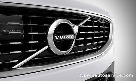 VOLVO V40 T5 R-DESIGN FINAL EDITION