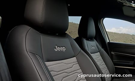 CHRYSLER JEEP JEEP AVENGER 4XE HYBRID LAUNCH EDITION