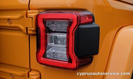 CHRYSLER JEEP JEEP WRANGLER OVERLAND NACHO