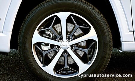 CHRYSLER JEEP JEEP COMMANDER OVERLAND