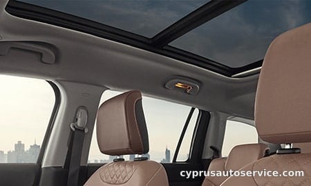 CHRYSLER JEEP JEEP COMMANDER OVERLAND