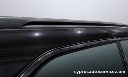 CHRYSLER JEEP JEEP COMMANDER TRAIL EDITION