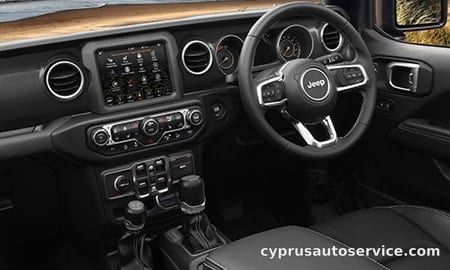 CHRYSLER JEEP JEEP WRANGLER UNLIMITED SAHARA ALTITUDE