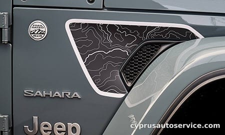 CHRYSLER JEEP JEEP WRANGLER UNLIMITED SAHARA LAUNCH EDITION