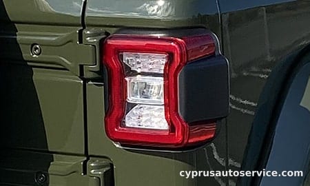 CHRYSLER JEEP JEEP WRANGLER UNLIMITED RUBICON SARGE GREEN