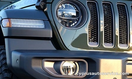 CHRYSLER JEEP JEEP WRANGLER UNLIMITED SAHARA SARGE GREEN