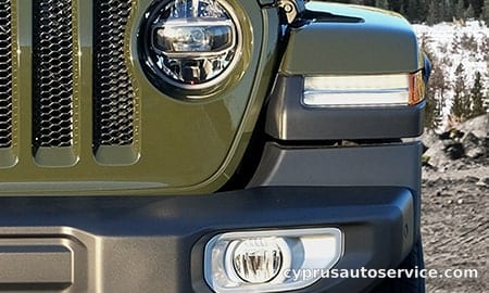 CHRYSLER JEEP JEEP WRANGLER UNLIMITED SAHARA SARGE GREEN