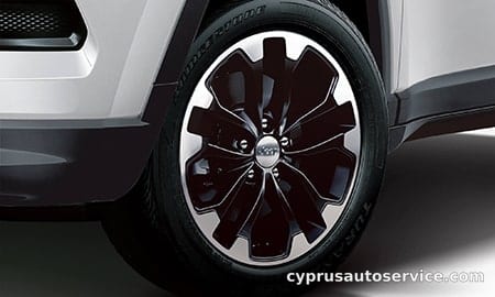CHRYSLER JEEP JEEP COMPASS LONGITUDE 4x4