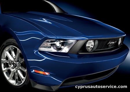 FORD MUSTANG V6 CONVERTIBLE PREMIUM
