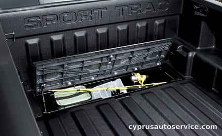 FORD EXPLORER SPORT TRAC V8 LIMITED