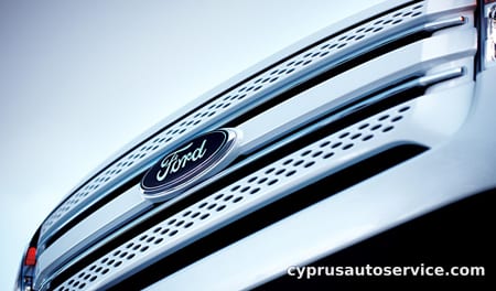 FORD EXPLORER XLT ECO BOOST