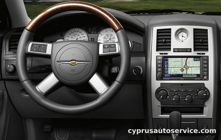 CHRYSLER 300C SRT8