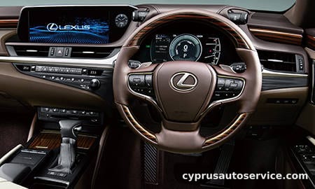 LEXUS ES300H VERSION L
