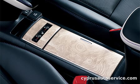 LEXUS HS250H HARMONIOUS LEATHER INTERIORII
