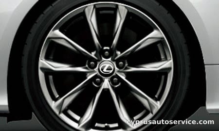 LEXUS RC300 VERSION L