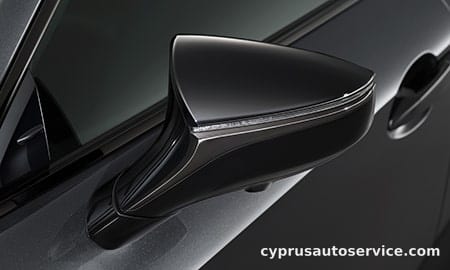 LEXUS IS300H F SPORT MODE BLACK IV