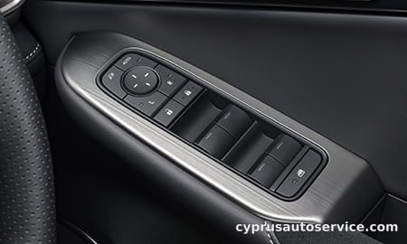 LEXUS IS300H F SPORT MODE BLACK V