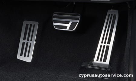 LEXUS IS300H F SPORT MODE BLACK V