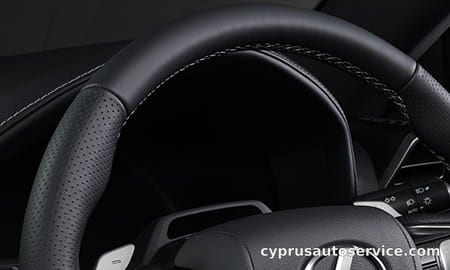 LEXUS IS300H F SPORT MODE BLACK V