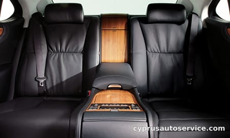 LEXUS LS600H VERSION L
