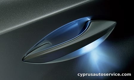 LEXUS NX300H VERSION L