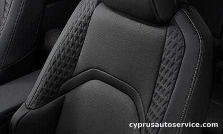 LEXUS UX250H ELEGANT BLACK
