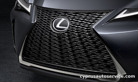 LEXUS UX200