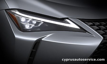 LEXUS UX200