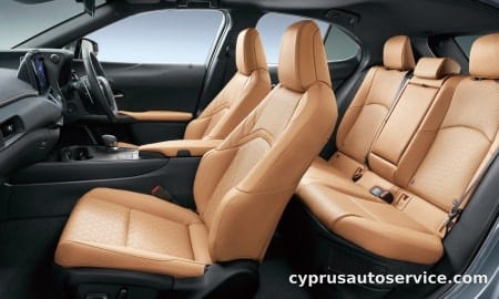 LEXUS UX300H VERSION C