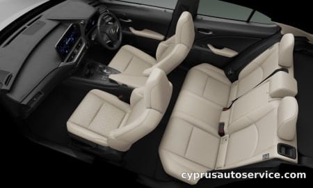 LEXUS UX300H VERSION C