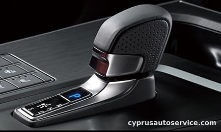 LEXUS UX300E VERSION L