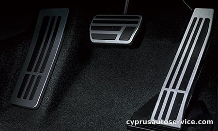 LEXUS UX300E VERSION L