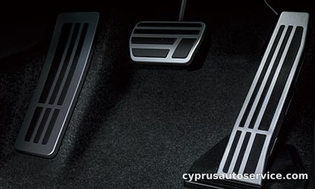 LEXUS UX300H VERSION L