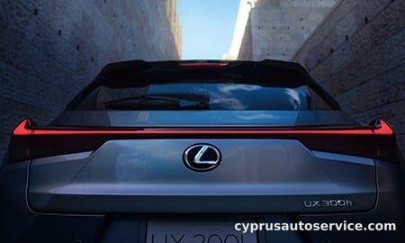 LEXUS UX300H F SPORT