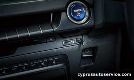 LEXUS UX250H VERSION C