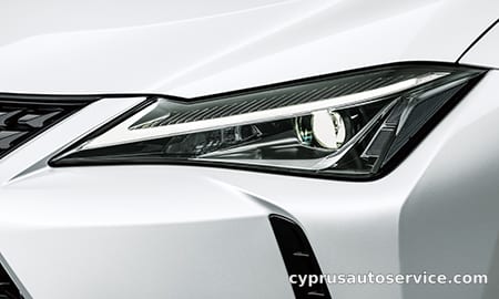 LEXUS UX250H URBAN ELEGANCE