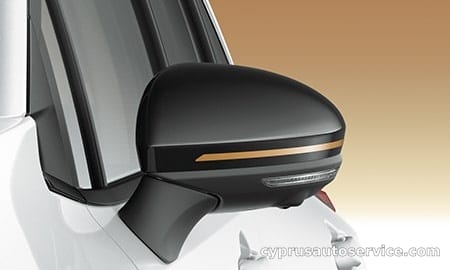 NISSAN AURA G FOUR 90TH ANNIVERSARY