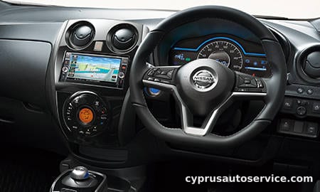 NISSAN NOTE E-POWER MEDALIST BLACK ARROW