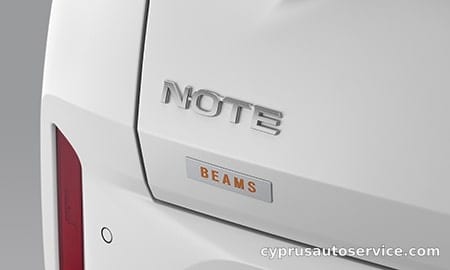 NISSAN NOTE X FOUR BEAMS EDITION