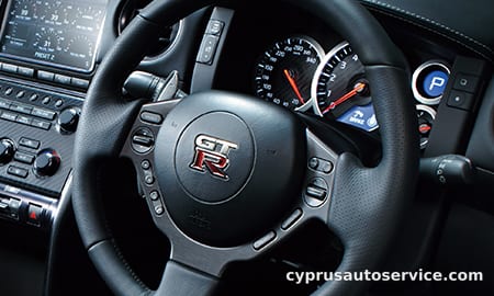 NISSAN GTR PREMIUM EDITION