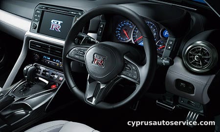 NISSAN GTR PREMIUM EDITION