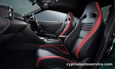NISSAN GTR TRACK EDITION ENGINEERED BY NISMO T-SPEC