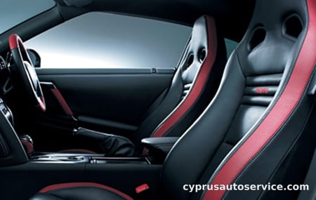 NISSAN GTR BLACK EDITION