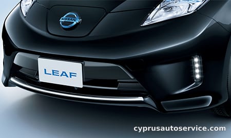 NISSAN LEAF S AERO STYLE