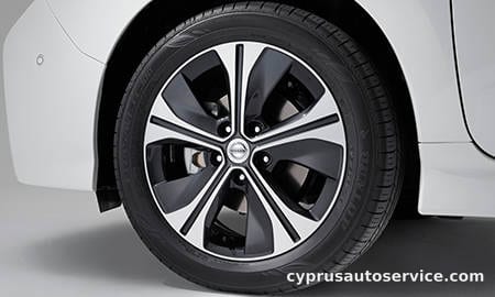 NISSAN LEAF X