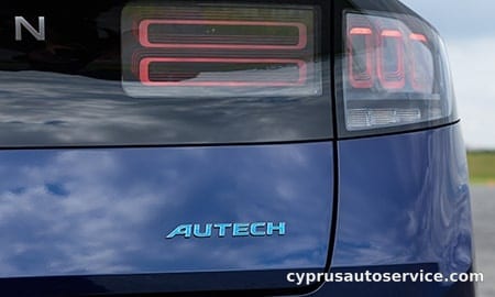 NISSAN LEAF AUTECH B7