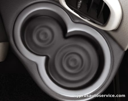 NISSAN CUBE 15G