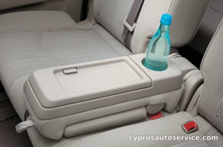 NISSAN SERENA HIGHWAY STAR S-HYBRID