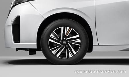 NISSAN SERENA E-POWER HIGHWAY STAR V BEAMS EDITION