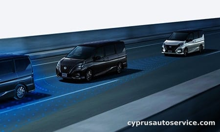 NISSAN SERENA E-POWER HIGHWAY STAR V